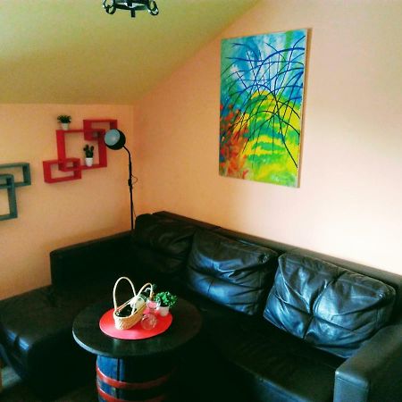 Rooms Hazler 슬루니 외부 사진